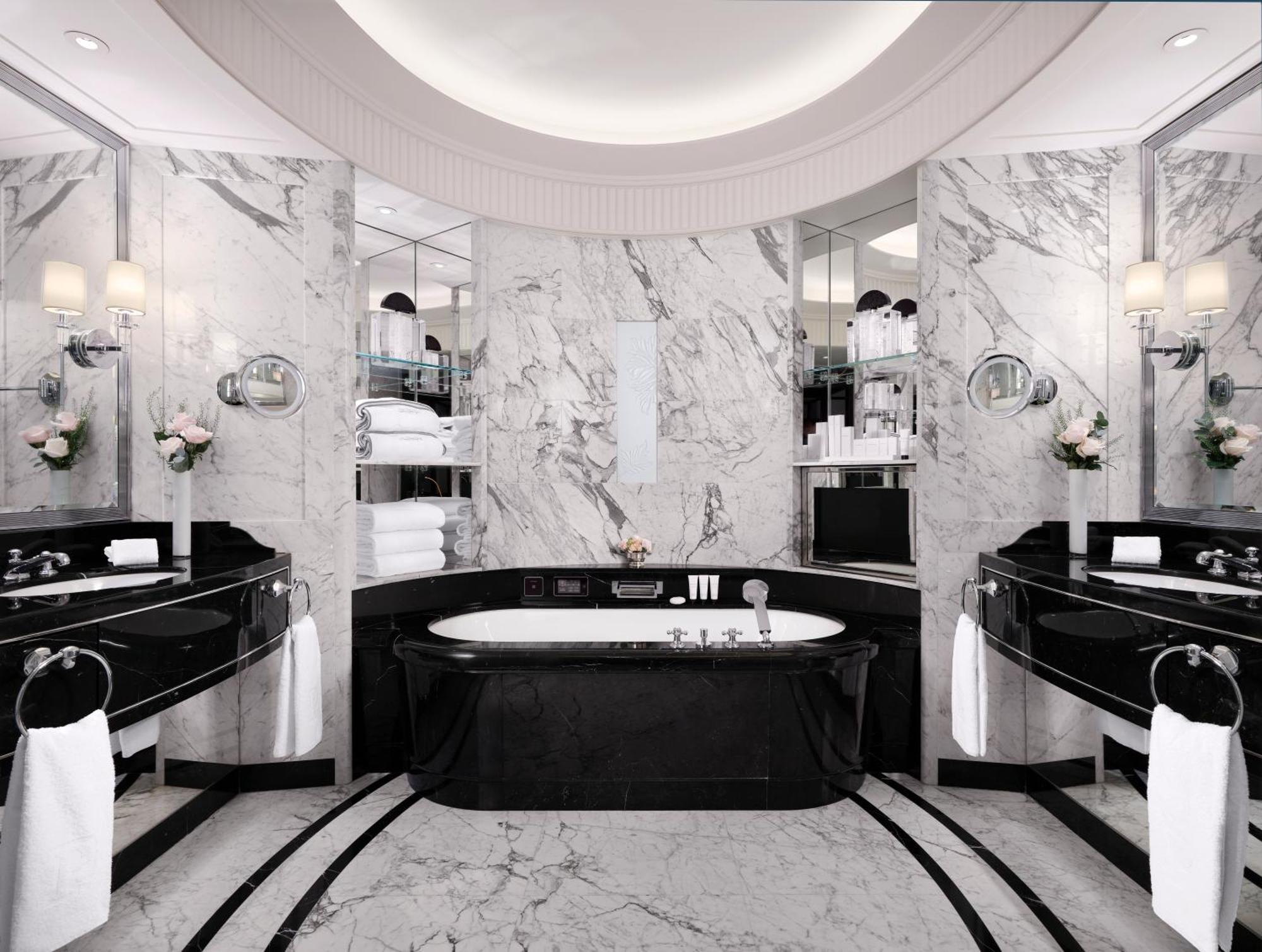 Hotel The Peninsula Parigi Esterno foto